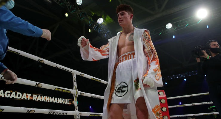 Новини спорту - Українець Чеботар проведе перший бій за чемпіонство WBC