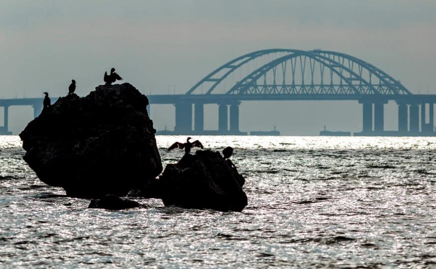 Новини України - В Криму та РФ заявили про атаку безпілотників