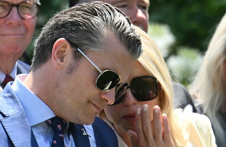 В Пентагону розширили розслідування про використання Signal Геґсетом – ЗМІ