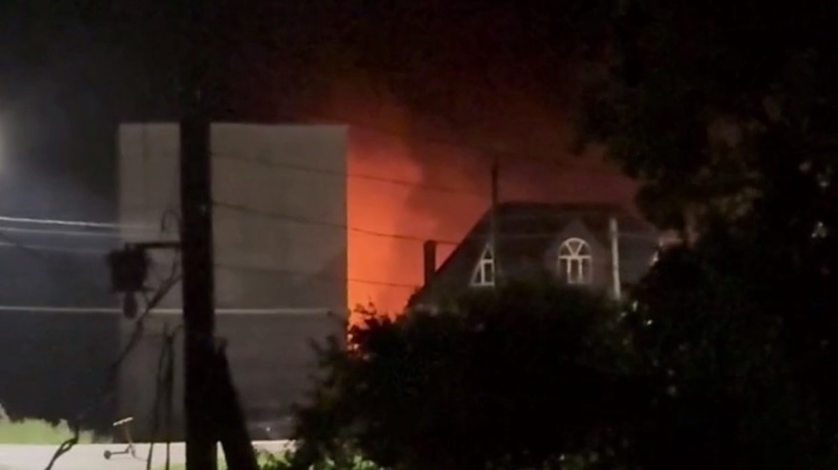 Новини світу - В Рильську дрон вдарив по готелю з російськими військовими