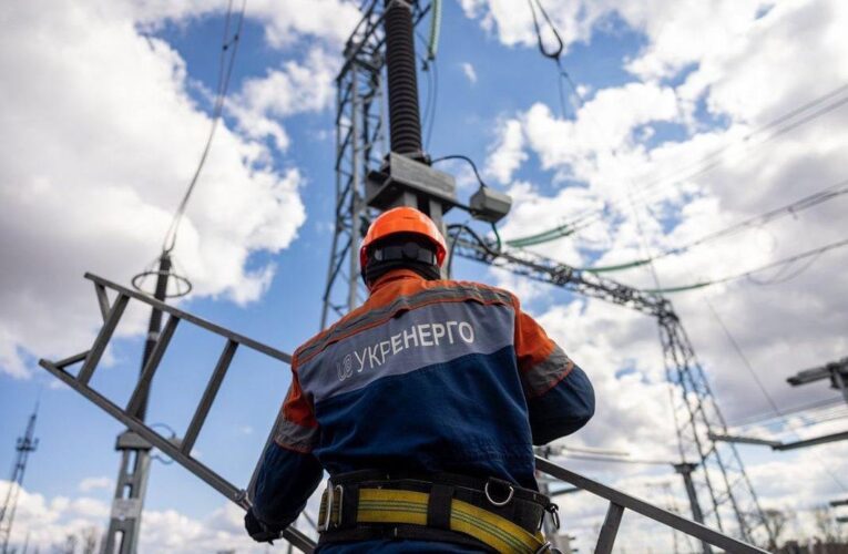 Відключення світла охопили п’ять областей України