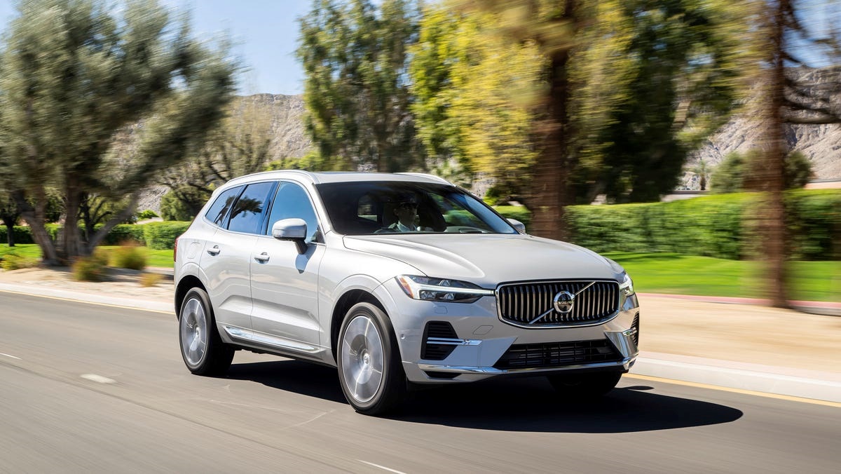 Авто новини - Volvo відкликає понад 413 тисяч авто в США через несправність камер