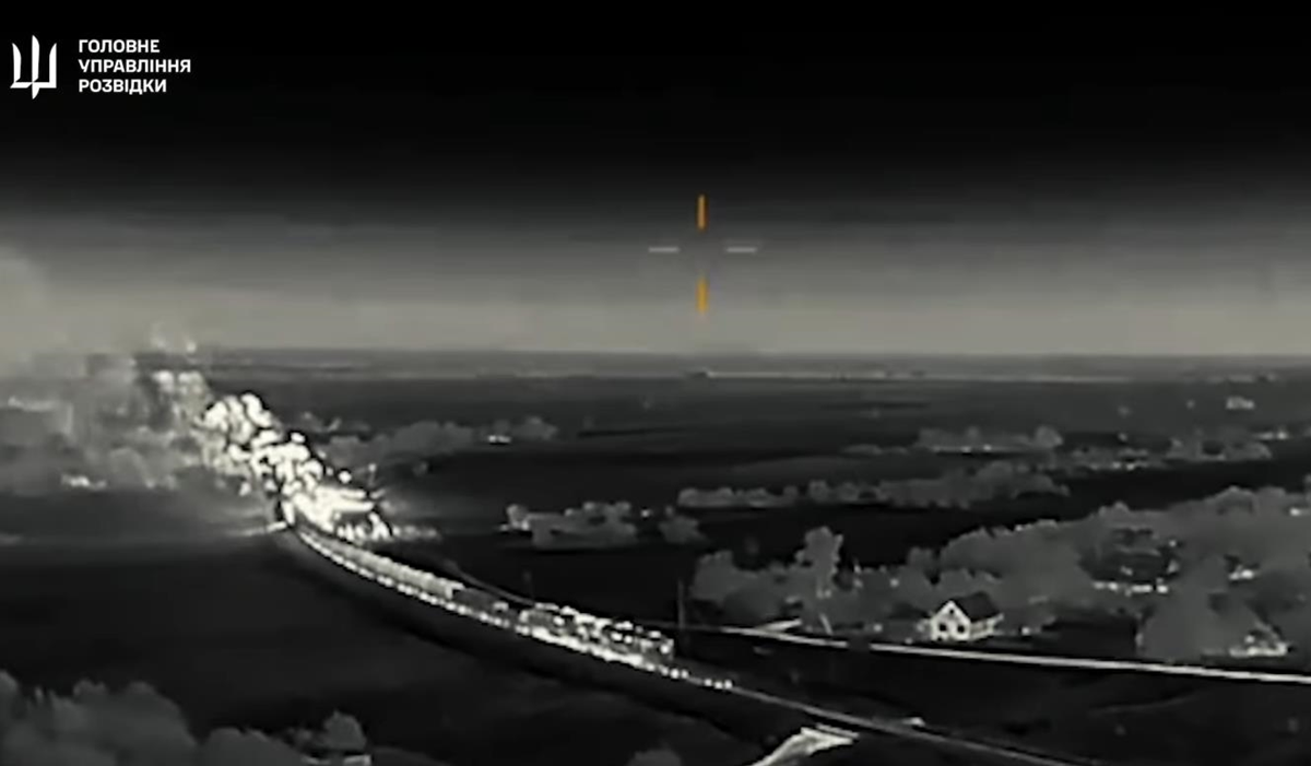 Новини України - Воїни ГУР розтрощили російський потяг з пальним