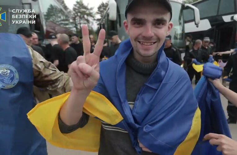 З полону звільнили ще 303 українців, – ексклюзивне відео СБУ третьої частини обміну 1000 на 1000