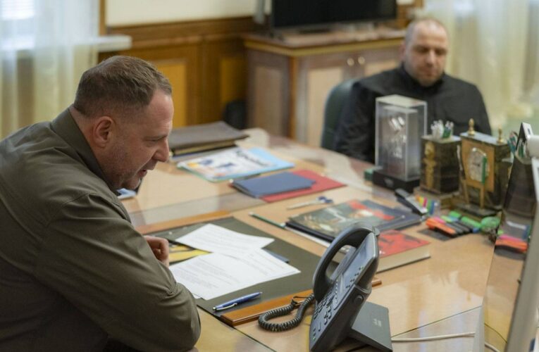 Єрмак обговорив з Рубіо тему припинення вогню