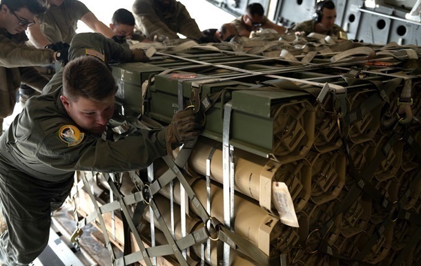 Новини світу - ЄС має план Б забезпечення Києва зброєю - ЗМІ