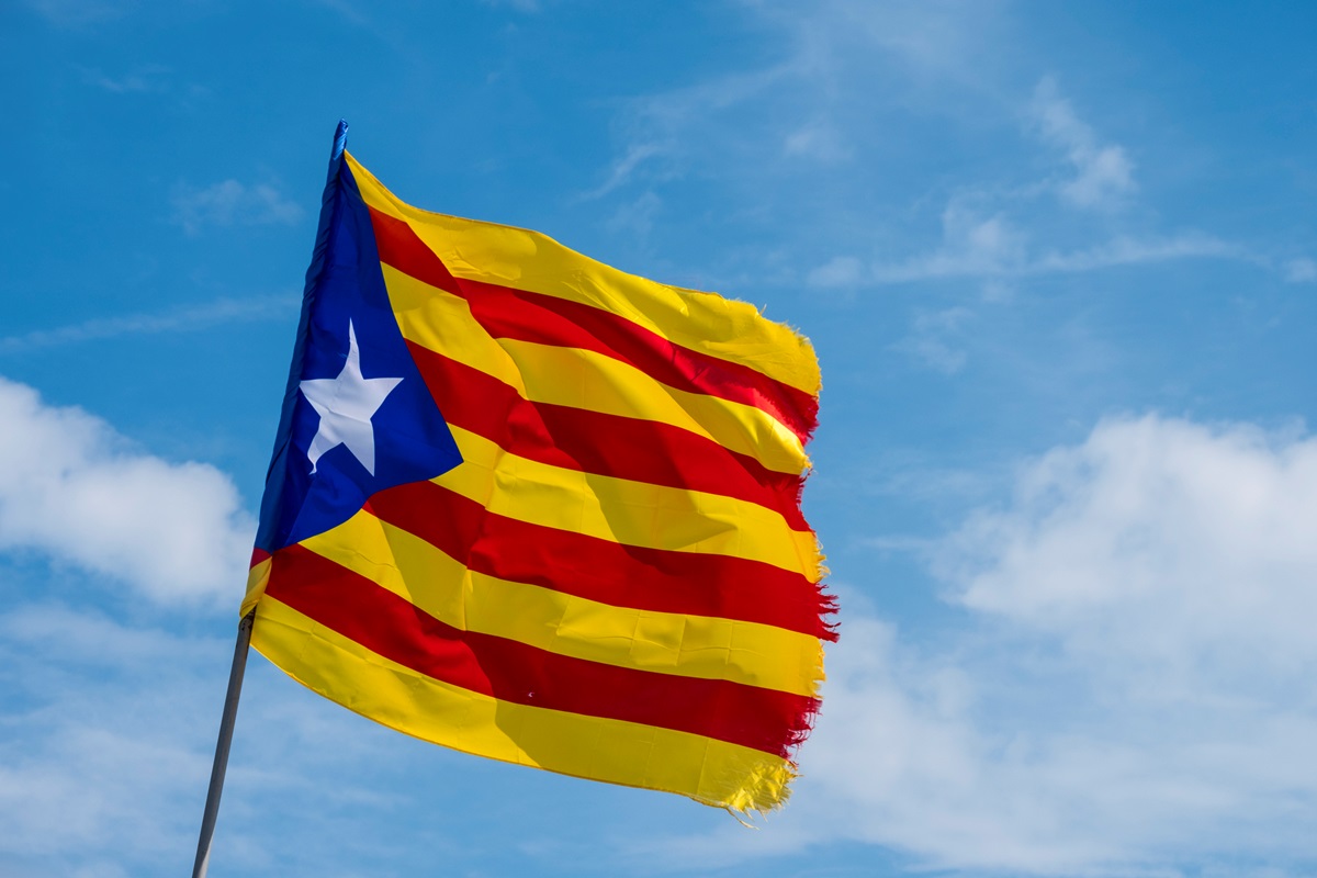 Новини світу - ЄС не підтримав статус каталонської як офіційної мови