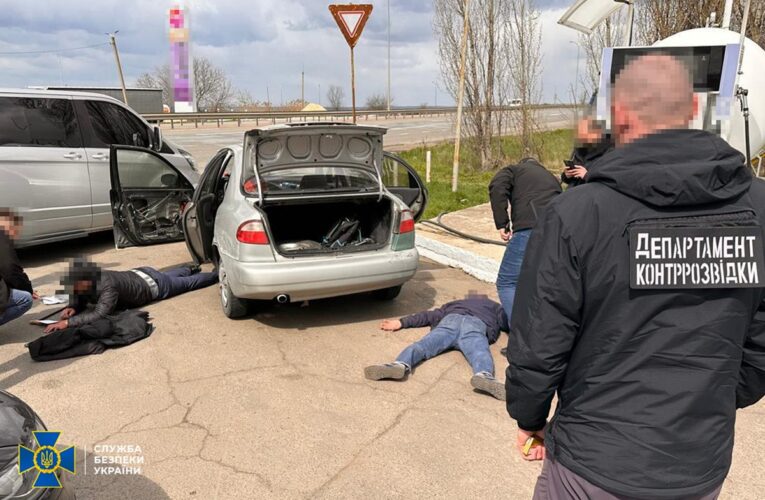 Затримано 13 організаторів схем для ухилянтів