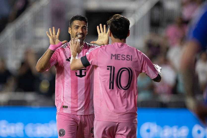 Новини спорту - Завдяки дублям Мессі та Суареса Інтер обіграв команду українця