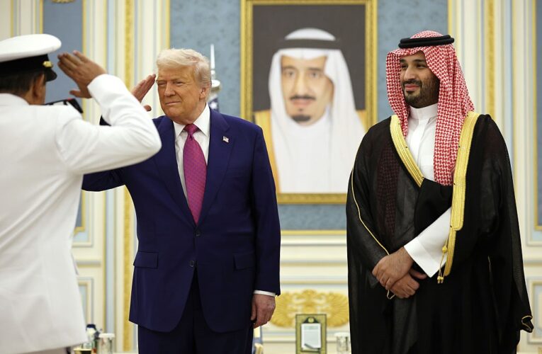 Зброї на 142 мільярда. Новий партнер США