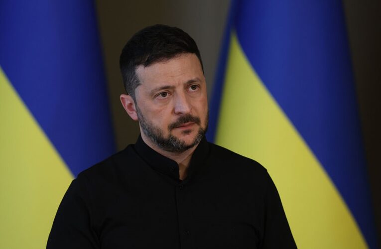 Зеленський підтвердив участь у саміті G7