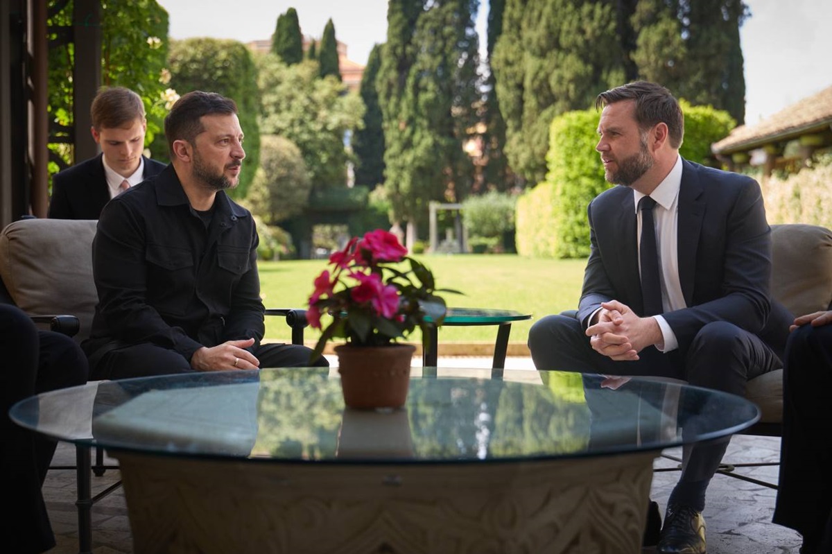 Новини світу - Зеленський повідомив деталі зустрічі з Венсом