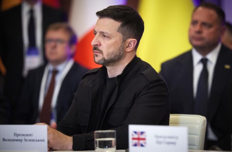 Зеленський зробив заяву щодо формату переговорів