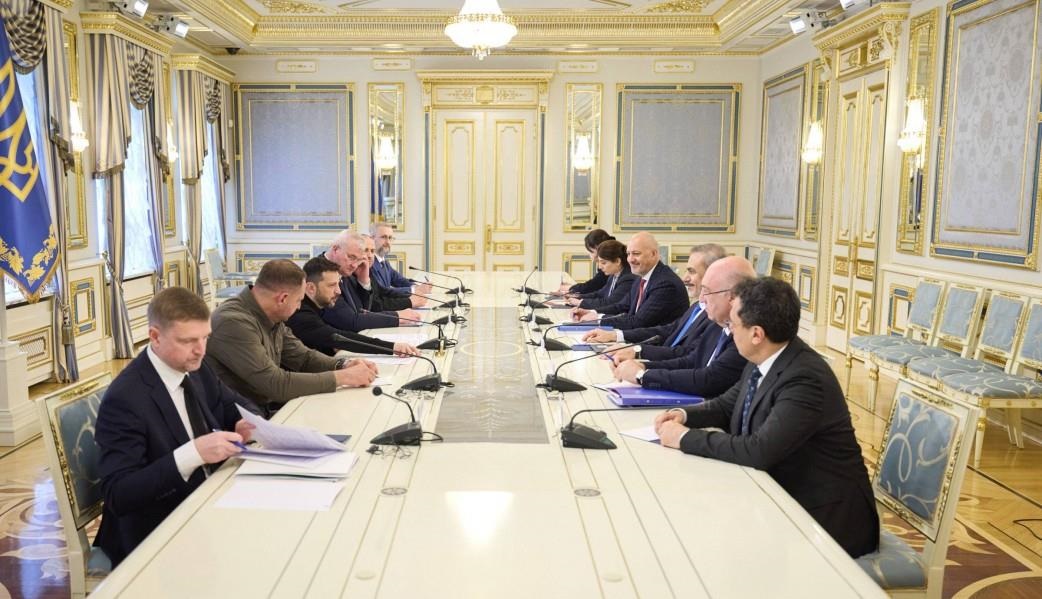 Новини України - Зеленський зустрівся з главою МЗС Туреччини