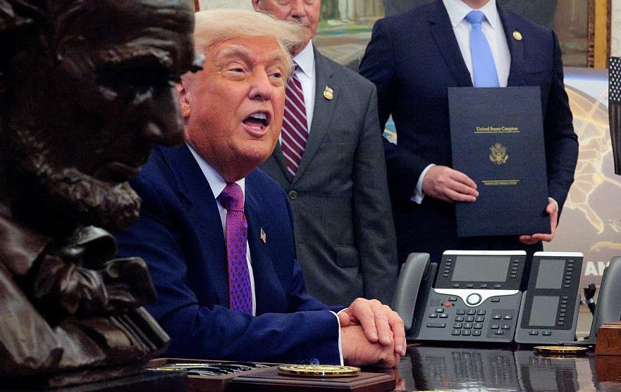 Новини політики - ЗМІ: Трамп поставив під загрозу план ЄС щодо Росії