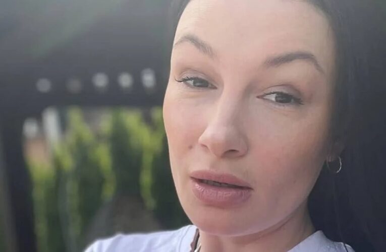 Анастасія Приходько хрестила 15-річну доньку Нану