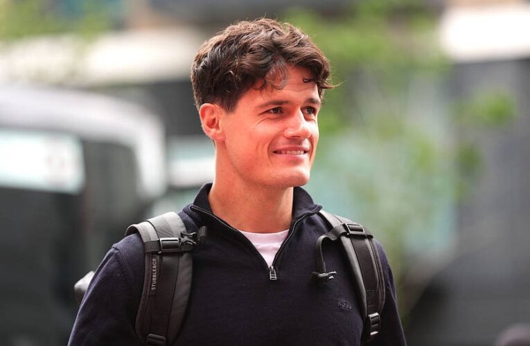 Арсенал націлився на конкурента Ярмолюка