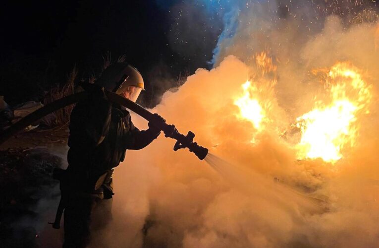 Атака на Київ: у місті здійнялися пожежі, є перебої з електрикою