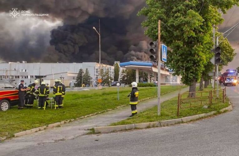 Атака на Тернопіль: 10 постраждалих, зафіксовано забрудення повітря