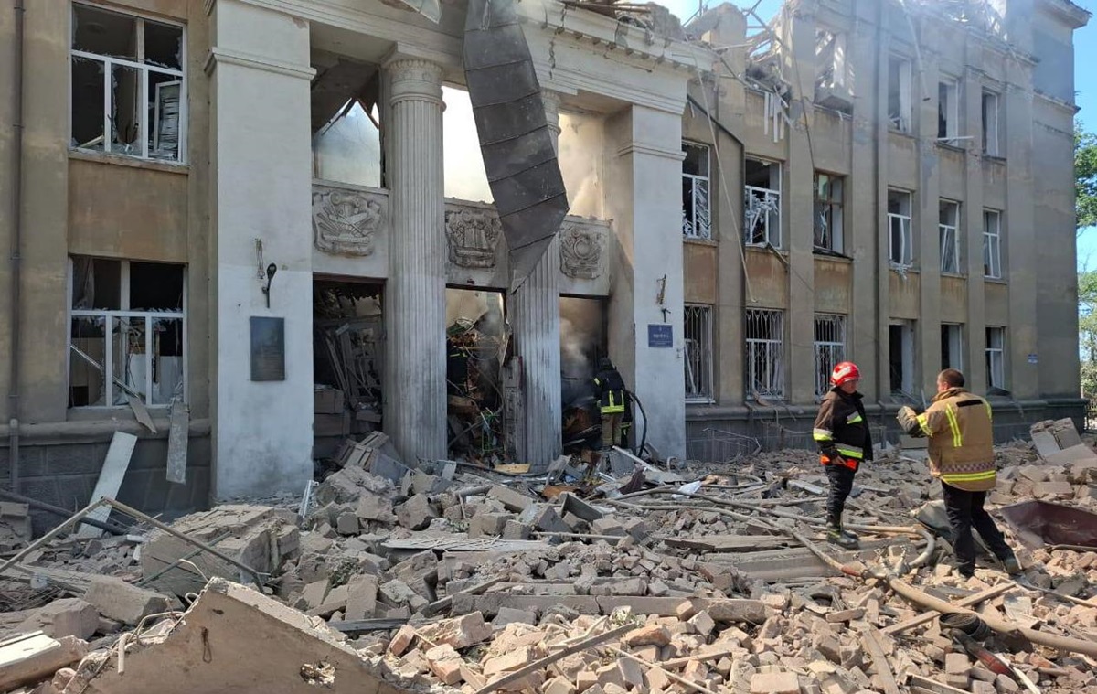 Новини України - Атака по Білгород-Дністровському ліцею: кількість жертв зросла