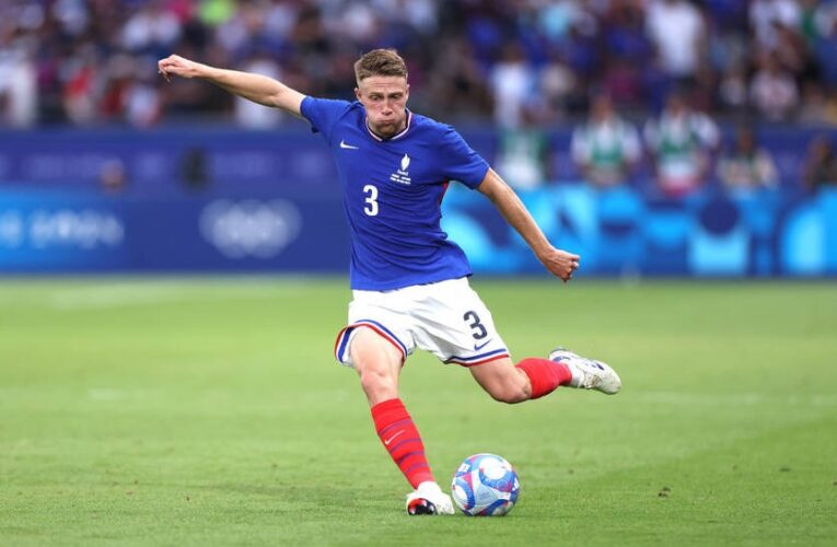 Борнмут підписав захисника, готуючись до продажу своєї зірки