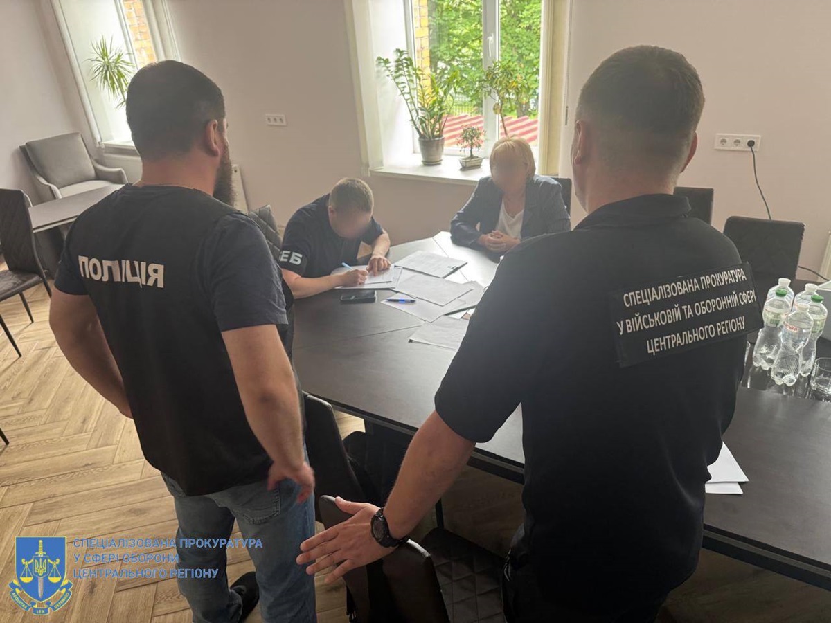 Новини бізнесу - Бухгалтера "оборонки" підозрюють в ухиленні від сплати податків на 325 млн