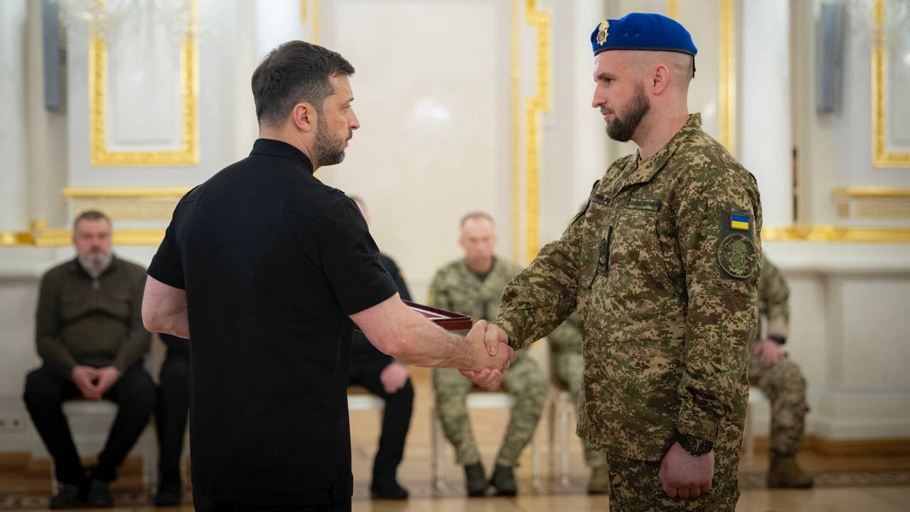 Володимир Зеленський відзначив нагородами українських воїнів