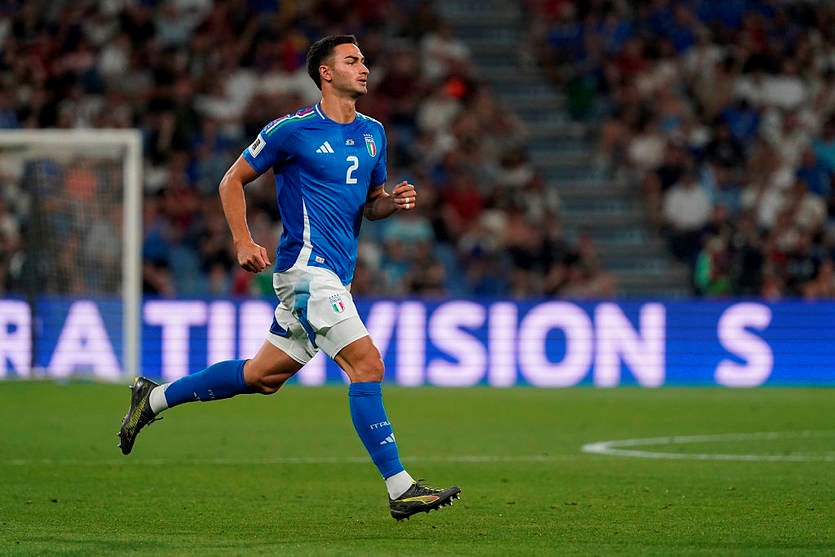 Новини спорту - Дебютант збірної Італії перейшов до Брайтона