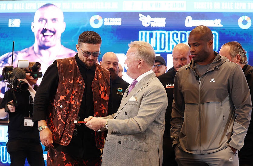 Новини спорту - Френк Воррен: Квитки беруть, до бою п’ять тижнів, а квитків майже немає