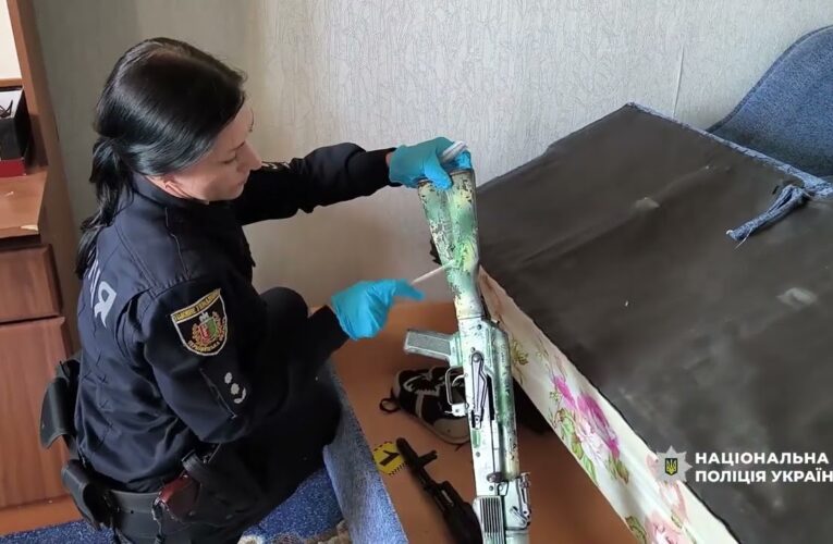 Нацполіція провела понад 940 обшуків з вилучення незаконної зброї та боєприпасів