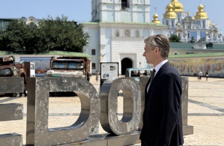 Глава МЗС Литви прибув з візитом до Києва