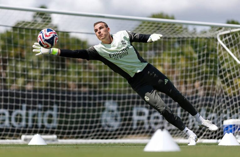 Гру Луніна у воротах оцінили в Англії: МЮ шукає можливість залучити до себе