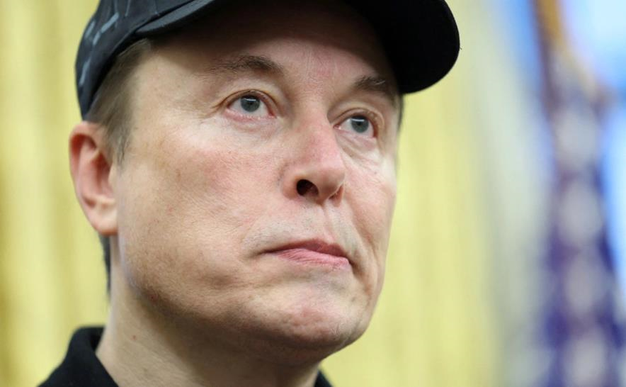Новини світу - Ілон Маск відреагував на удари по аеродромах в РФ