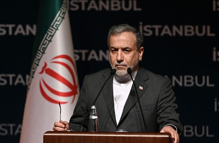 Іран оголосив про припинення співпраці з МАГАТЕ