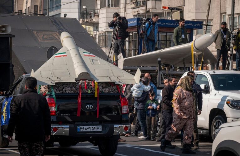 Іран запустив по Ізраїлю сотню БпЛА