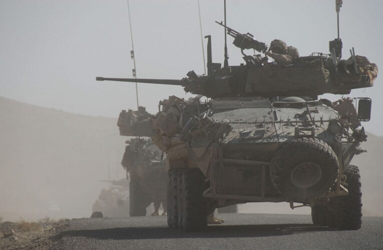 Канада передасть Україні броньовики і РЕБ