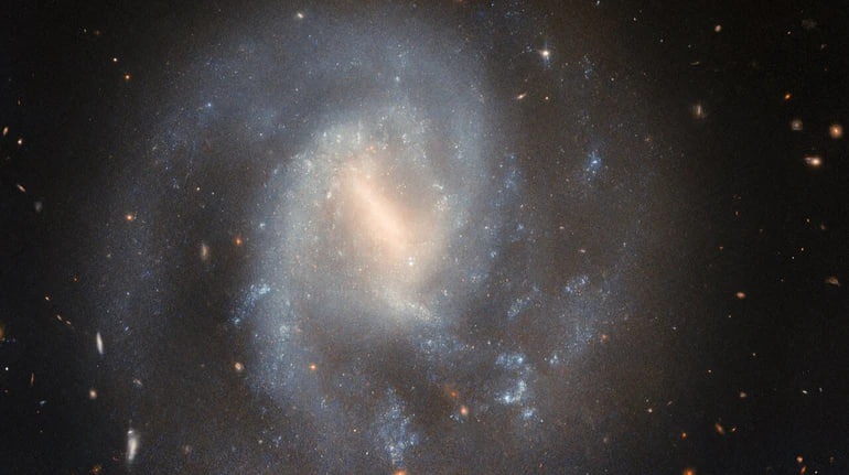 Технології - Хаббл показав сліди зоряного вибуху у Великій Ведмедиці