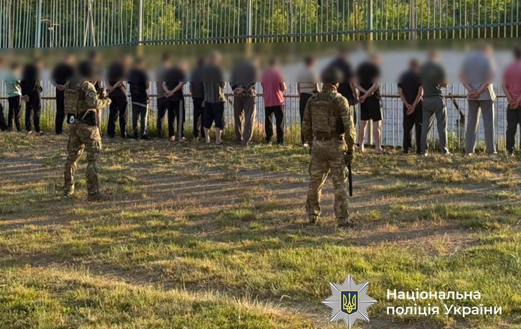 Новини Києва - Киянка замовила у кримінальних авторитетів вбивство поліцейського