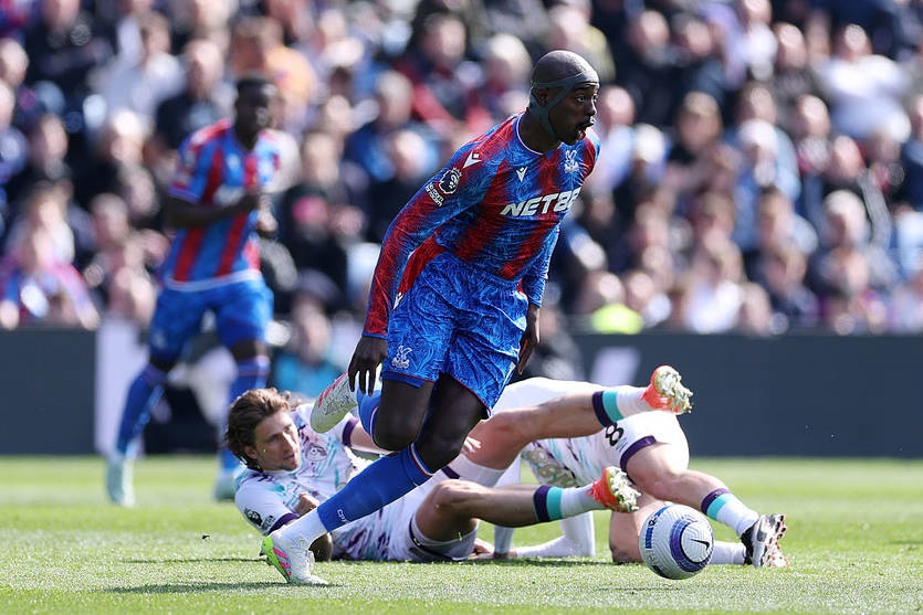 Новини спорту - Клуб АПЛ подав скаргу в УЄФА на іншого учасника ліги