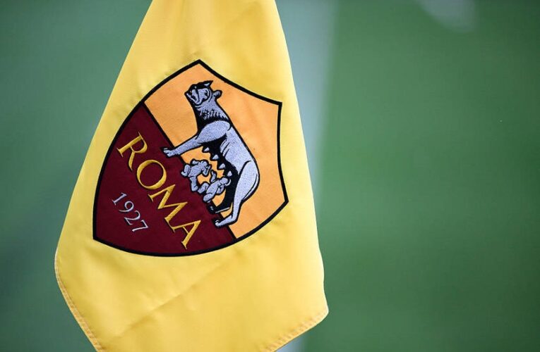 Клуб Довбика змінив офіційний герб