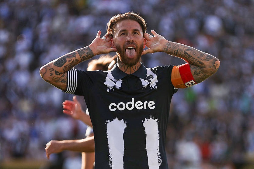 Новини спорту - Клубний ЧС: Рамос стримав Інтер, інший матч стартував із затримкою