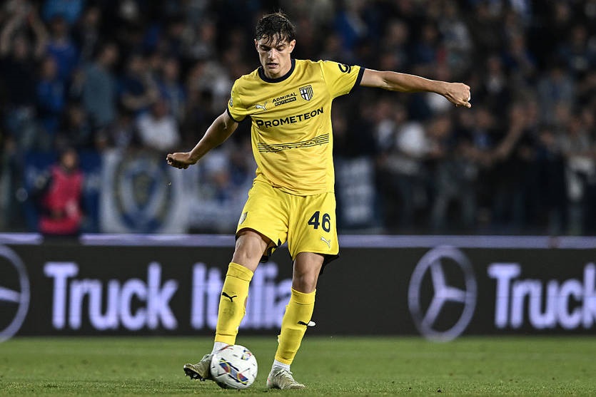 Новини спорту - Леоні нарозхват: центральний захисник Парми у свої 18 вже цікавий багатьом