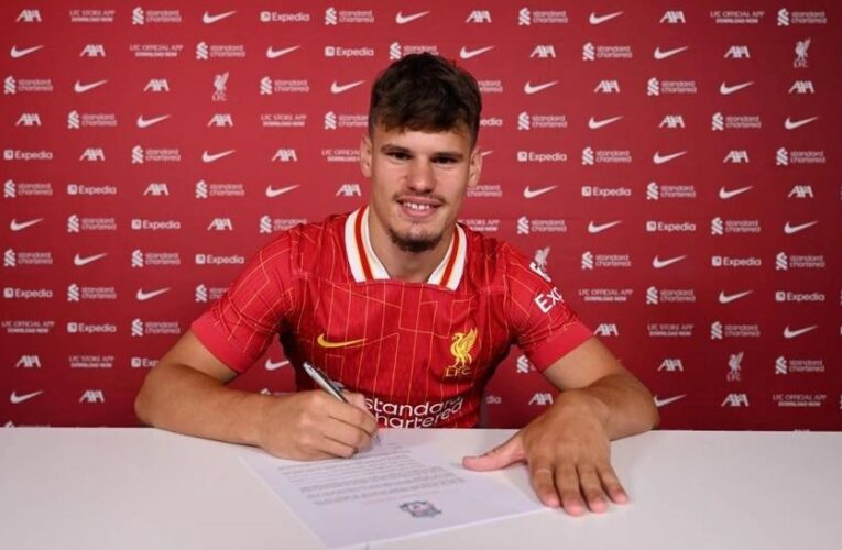 Ліверпуль підписав одноклубника Забарного
