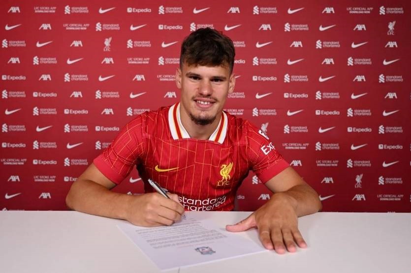 Новини спорту - Ліверпуль підписав одноклубника Забарного
