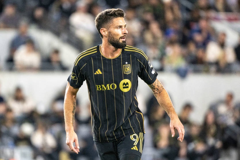 Новини спорту - Лос-Анджелес попрощався з найкращим бомбардиром в історії збірної Франції