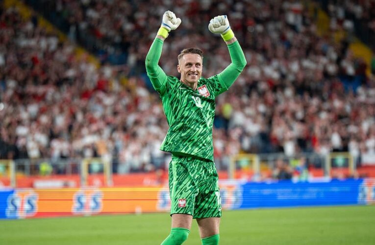 Манчестер Юнайтед може замінити Онану воротарем Ніцци