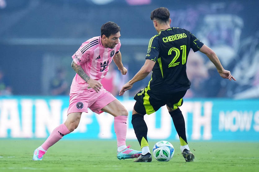 Новини спорту - Мессі - найоплачуваніший гравець МЛС, Чеберко - перший серед українців