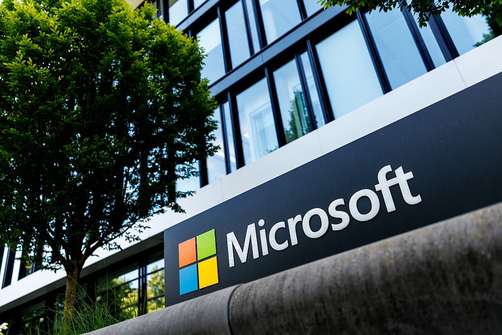Новини бізнесу - Microsoft додатково звільнила сотні людей