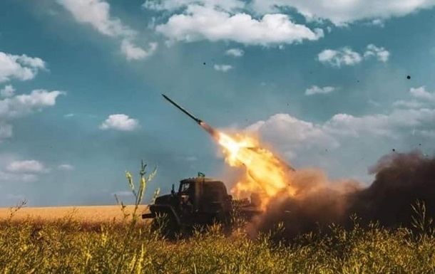 Новини України - На фронті за добу понад 200 боєзіткнень - Генштаб