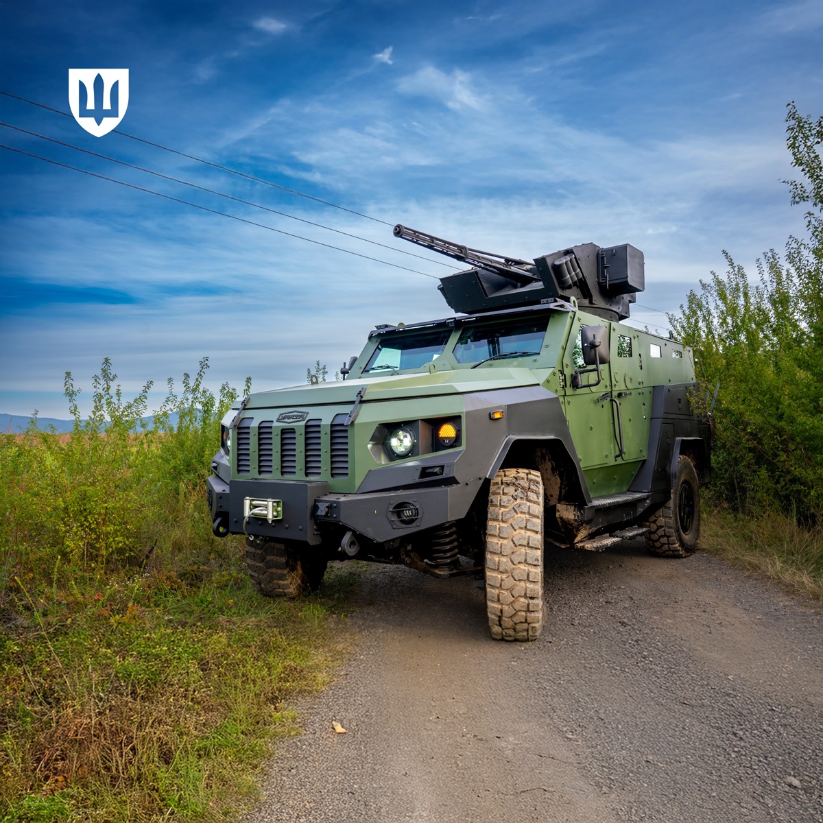 Новини України - На озброєння ЗСУ спорядили два бронеавтомобілі класу MRAP